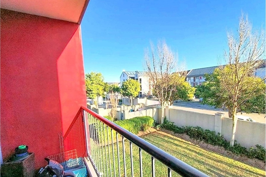 To Let 1 Bedroom Property for Rent in Buh Rein Estate Western Cape